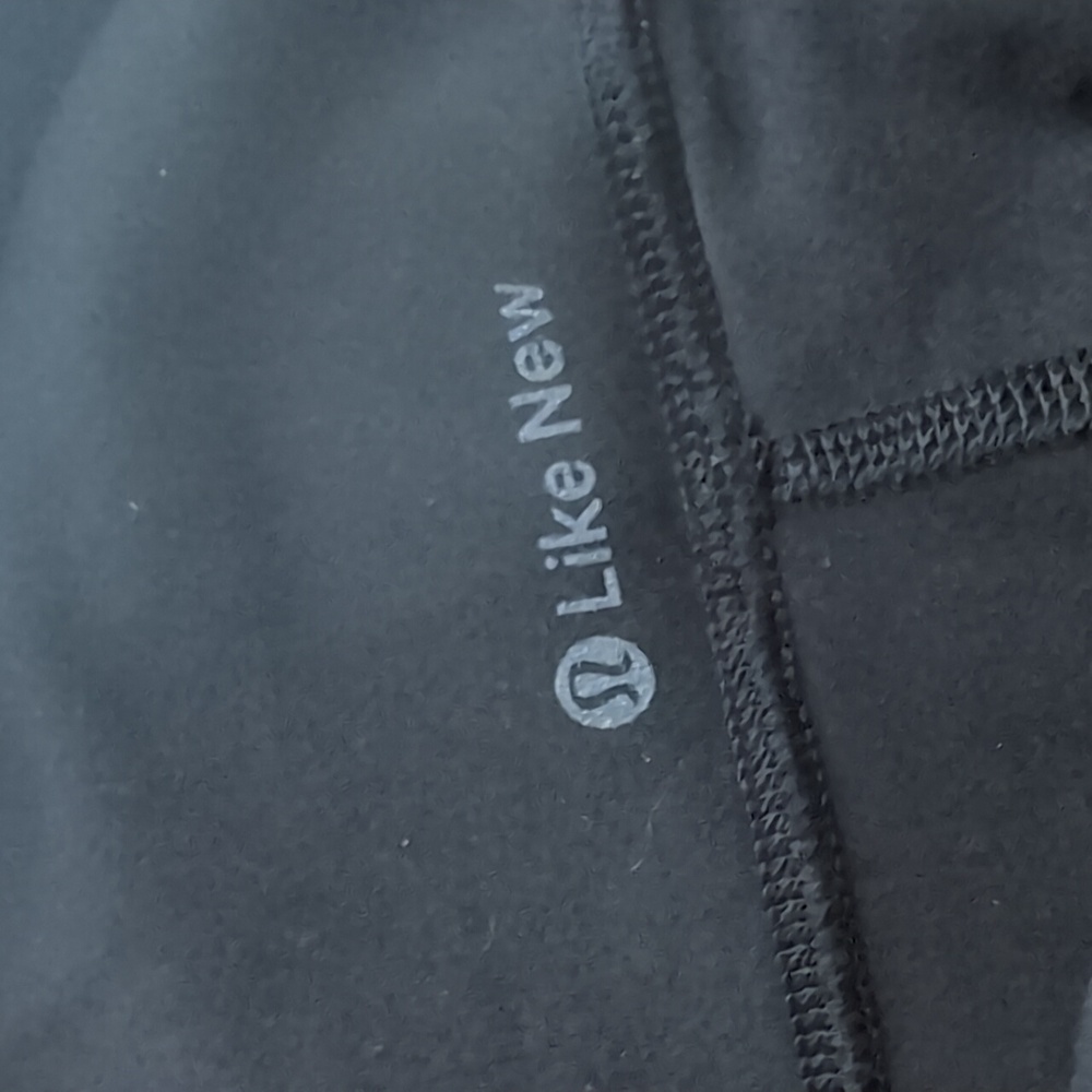 lululemon like new - All The Right Places High-Rise Crop Mesh Lattice - 8 - Picture 6 of 6
